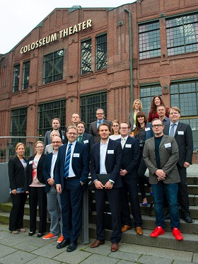 Referierende, Moderatoren und das Filmteam beim eBusiness-Kongress Ruhr am  30.09.2014 in Essen 